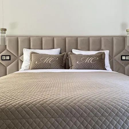 Premium - New * Monte Carlo